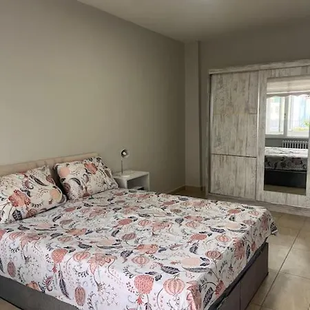 דירה Spacious Flat With Wide View *