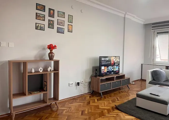 Apartamento Spacious Flat With Wide View *