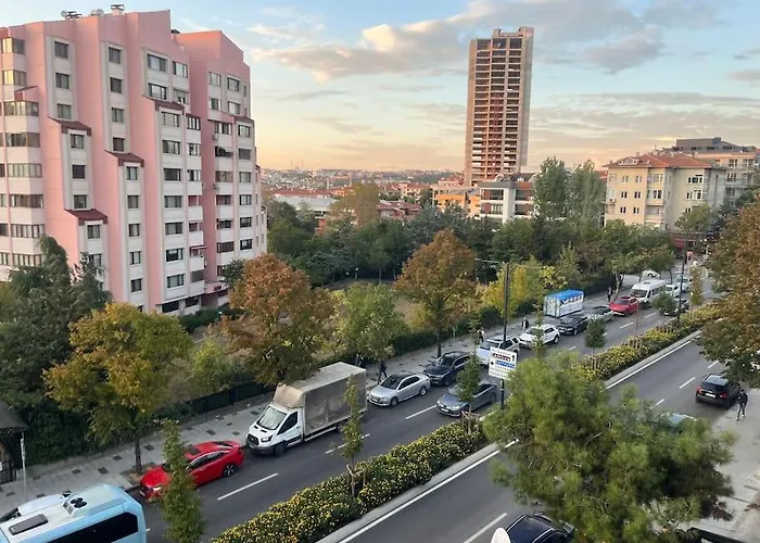 Apartment Spacious Flat With Wide View Istanbul